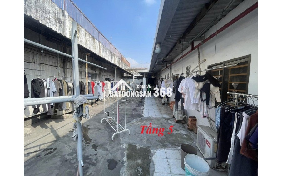 NHÀ TO ĐIỂM GIAO Q11, Q5, Q10 – GIÁ NGỘP 30-50% THỊ TRƯỜNG