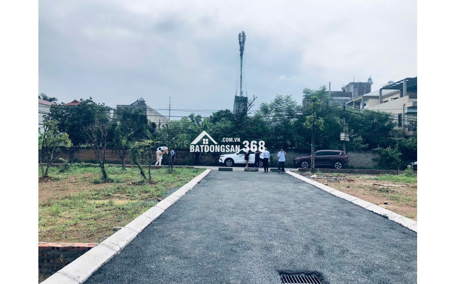  BÁN ĐẤT PHÚ CÁT – HÒA LẠC Vị trí đẹp – đường ô tô – gần FPT, Viettel, VinUni  bán gấp mảnh đất thổ cư,  trung tâm khu công nghệ cao Hòa Lạc