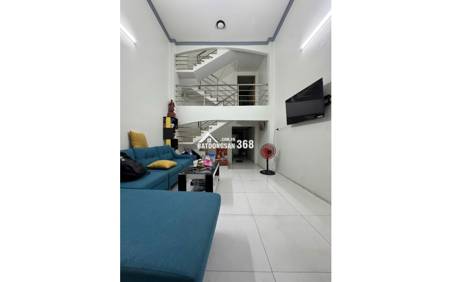 NHÀ ĐẸP - XH ĐỔ CỬA, 3 TẦNG, 3 PN, LIÊN TỈNH 5