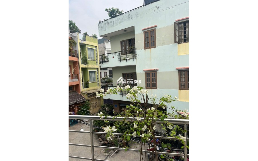 NHÀ ĐẸP - XH ĐỔ CỬA, 3 TẦNG, 3 PN, LIÊN TỈNH 5