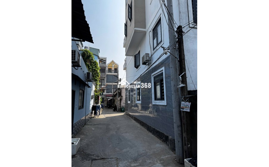 NHÀ PHỐ HẺM OTO DT 60M2 CÁCH MẶT TIỀN 10M - TÂN HƯNG QUẬN 7