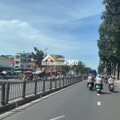 Bán gấp rút nhà hai mặt tiền ngang 6m 56m2 hẻm xe hơi đường Quang Trung Gò Vấp nhỉnh 5tỷ.