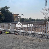 Bán đất thổ cư 90m vuông tại thị trấn Quất Lâm giá nhỉnh 1 tỷ anh chị có nhu cầu mua đất liên hệ em. Giá thỏa thuận