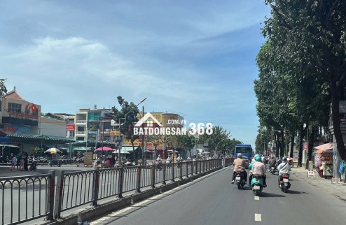 Bán gấp rút nhà hai mặt tiền ngang 6m 56m2 hẻm xe hơi đường Quang Trung Gò Vấp nhỉnh 5tỷ.