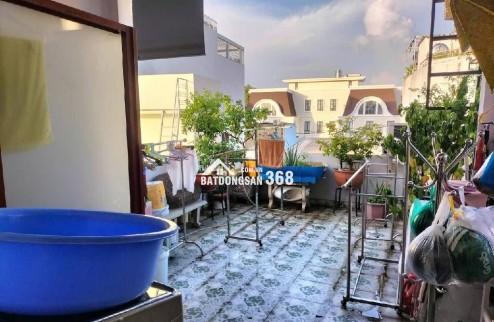 Nhà Q.8 - Bông Sao - hẻm xe hơi 60m2 -3 tầng - 5ty7