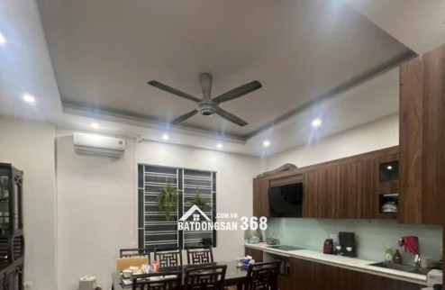 Bán Nhà Thái Hà, Đống Đa.DT 57m2 5T mặt tiền 5m giá 32tỷ .LH 0383426696