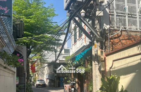 Bán nhà ngõ Thống Nhất, Gò Vấp: 100m2, 2 tầng, 6PN, sổ hồng, giá 8.6 tỷ - Cơ hội an cư lý tưởng, tiện ích đầy đủ!