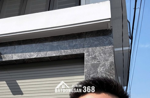 NHÀ PHỐ 1 TRỆT 3 LẦU CÁCH MẶT TIỀN 10M - TÂN HƯNG QUẬN 7