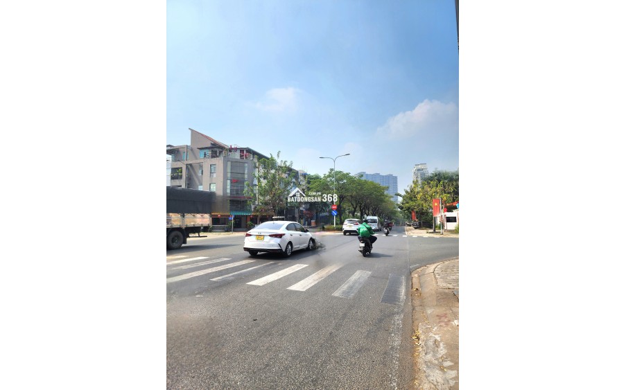 Bán Nhà Đẹp 5 Tầng, Mặt Tiền Hoàng Quốc Việt, 132m2, 6x22, Chỉ 28 tỷ 5, Phú Mỹ, Quận 7