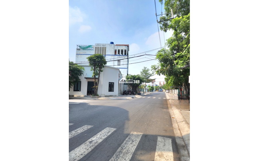 Bán Đất Tặng Biệt Thự Lô Góc, 624m2, 25X28, Chỉ 44 Tỷ, Huỳnh Tấn Phát, Thị Trấn Nhà Bè