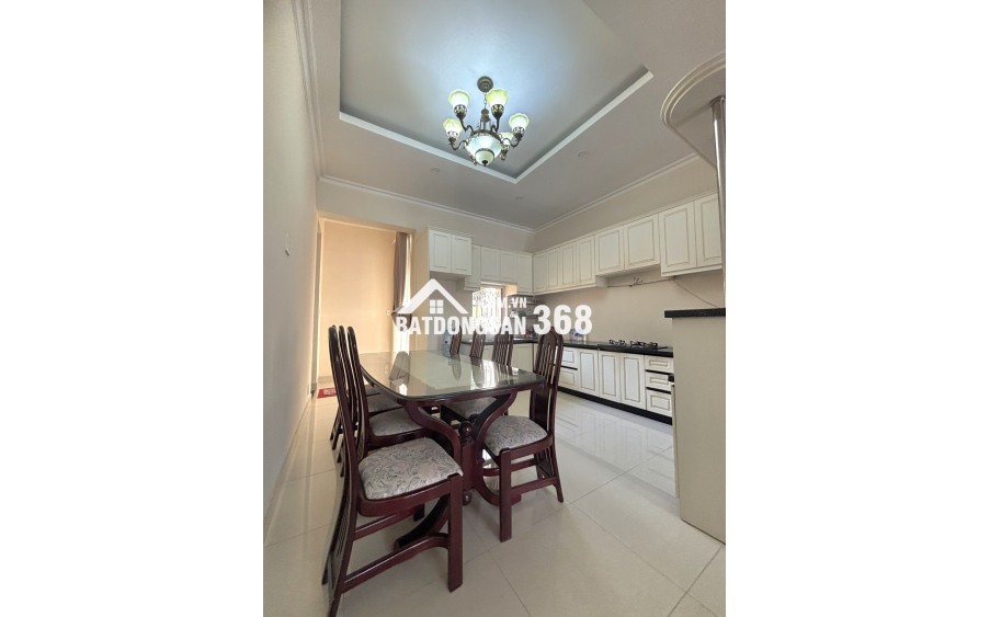 Bán Đất Tặng Biệt Thự Lô Góc, 624m2, 25X28, Chỉ 44 Tỷ, Huỳnh Tấn Phát, Thị Trấn Nhà Bè