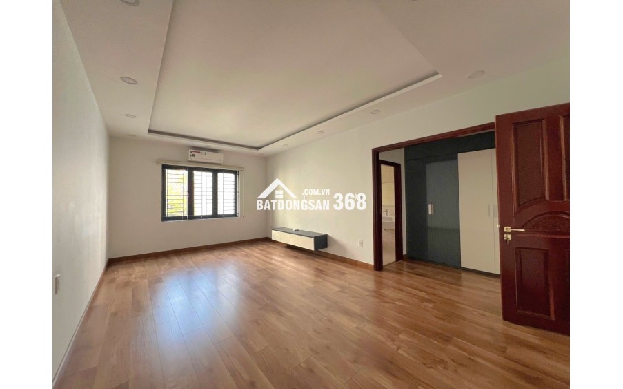 Bán Nhà Đẹp 5 Tầng, Mặt Tiền Hoàng Quốc Việt, 132m2, 6x22, Chỉ 28 tỷ 5, Phú Mỹ, Quận 7