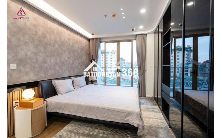  Mua nhà tặng xe - The Queen