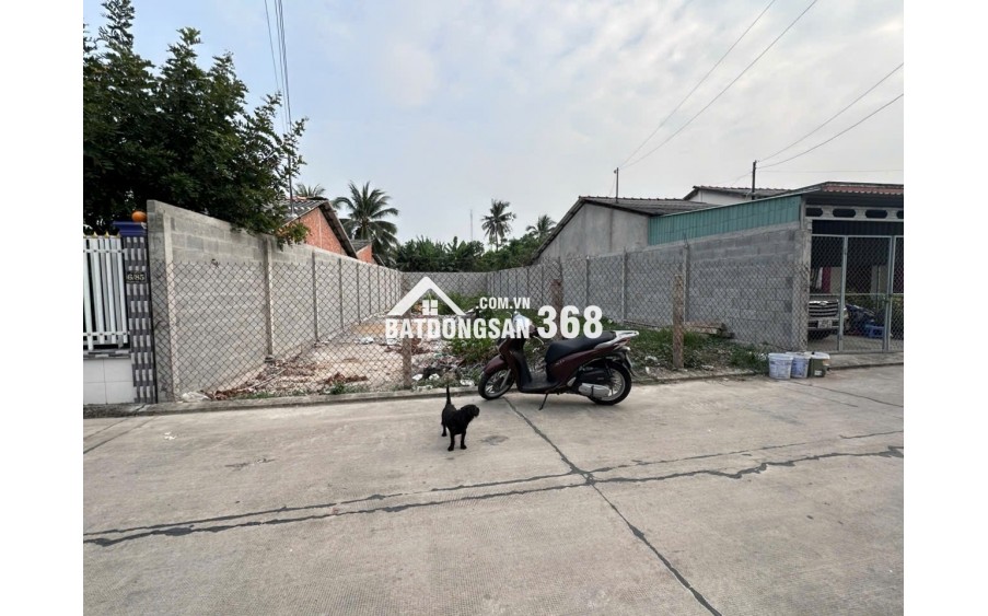 Bán lô đất thổ trung tâm huyện Tân Trụ giá 1,84 tỷ