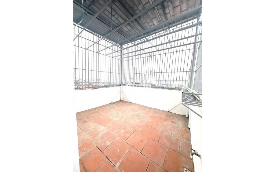 BÁN NHÀ 5 TẦNG DÂN XÂY - ÔTÔ ĐỖ CỬA - SÁT ĐƯỜNG PHAN TRỌNG TUỆ - THANH TRÌ