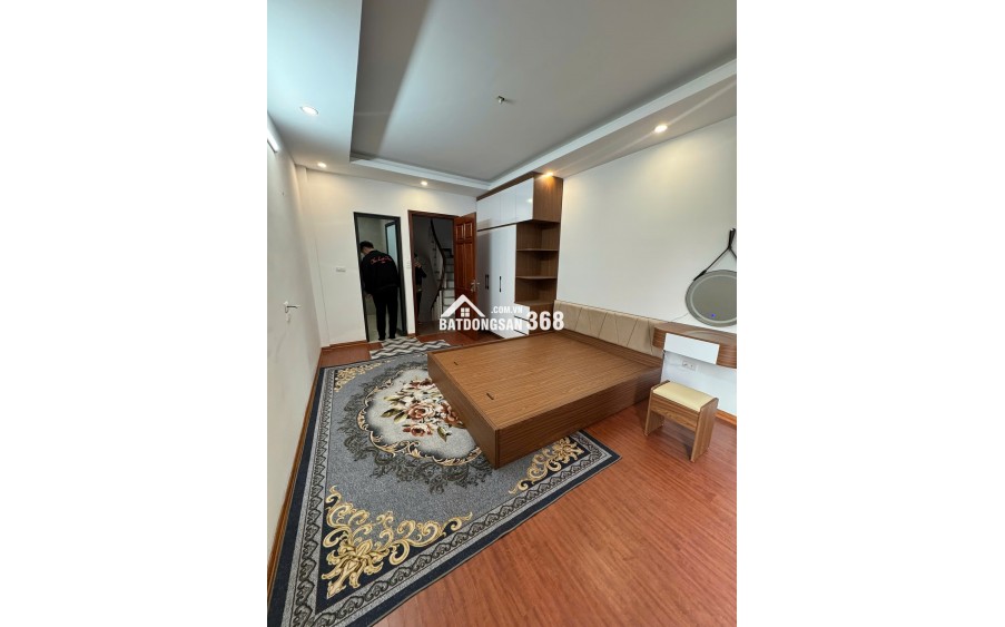 Bán nhà ngõ Đông Thiên, Vĩnh Hưng, Hoàng Mai, HN - 33m2, SĐ, nhỉnh 7 tỷ - 0911666522