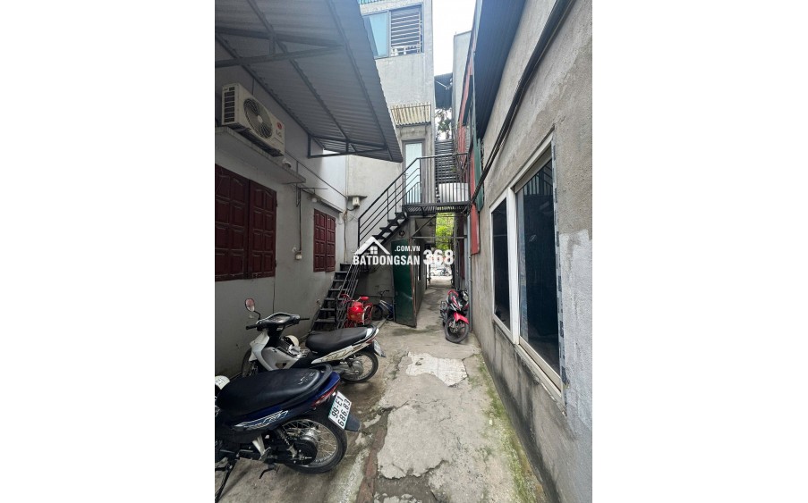 BÁN ĐẤT TẶNG NHÀ PHỐ TÂY TRÀ - HOÀNG MAI - SÁT MẶT PHỐ - GẦN HỒ - THỬA VUÔNG ĐẸP