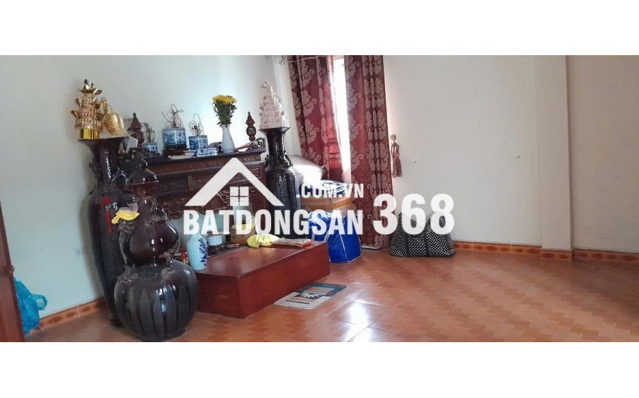 BÁN NHÀ LĨNH NAM NGAY CHỢ SINH VIÊN, GẦN CÁC TRƯỜNG ĐẠI HỌC DT 45M