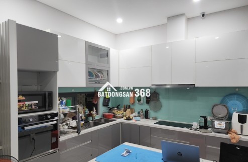 Bán Nhà Đẹp 5 Tầng, Hẻm 8m Khu Kiều Đàm, 120m2, Chỉ 22 Tỷ 5, Tân Hưng, Quận 7