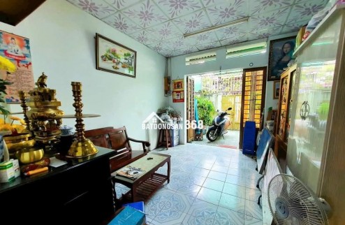 nhà ngay chủ Bình Thạnh cần bán gấp 2 tầng