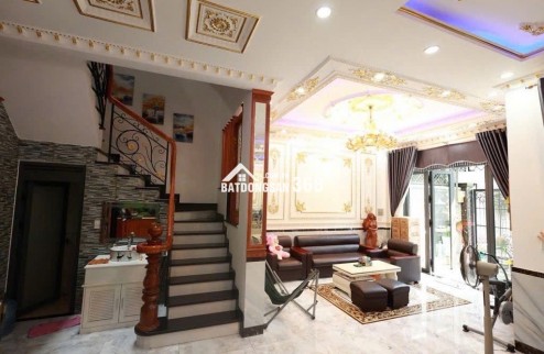 BIỆT THƯ LIỀN KỀ NGUYỄN VĂN QUÁ QUẬN 12 - GIÁP SONG HÀNH, TRƯỜNG CHINH.QUA TÂN BÌNH CHỈ VÀI PHÚT GẦN NHÀ GA T3 NHÀ 4 TẦNG BTCT VÀO Ở NGAY.