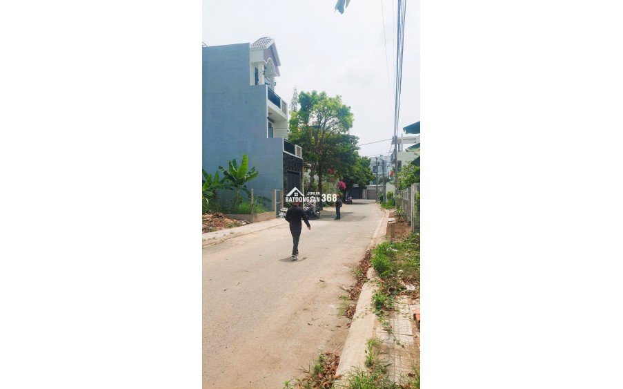 BÁN GẤP LÔ ĐẤT VUÔNG VỨC NGANG 4M - ĐƯỜNG Ô TÔ KHU PHÂN LÔ - XÂY TỰ DO - CHỈ 3.3TỶ