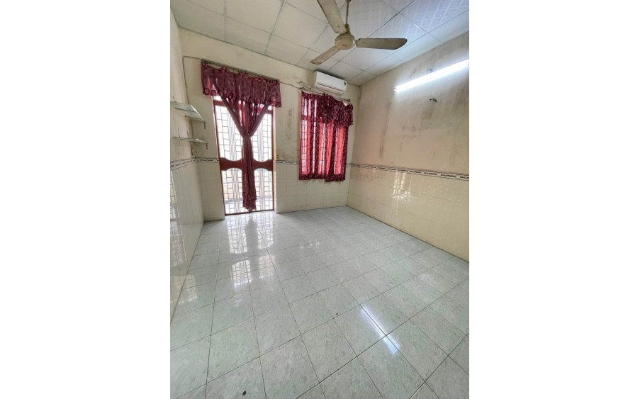 BÁN NHÀ 3 TẦNG MẶT TIỀN ĐƯỜNG 6M NGAY CHỢ TÂN PHÚ giá nhỉnh 7 Tỷ