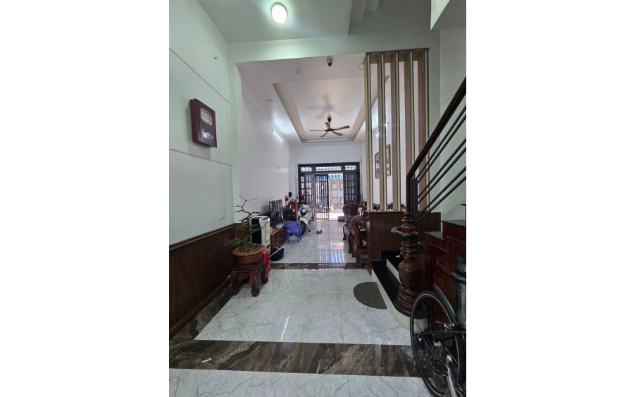 BÁN GẤP NHÀ 5 TẦNG, HẺM NHỰA XE TẢI 6M NGAY CHỢ TÂN HƯƠNG, GIÁ NHỈNH 8 TỶ