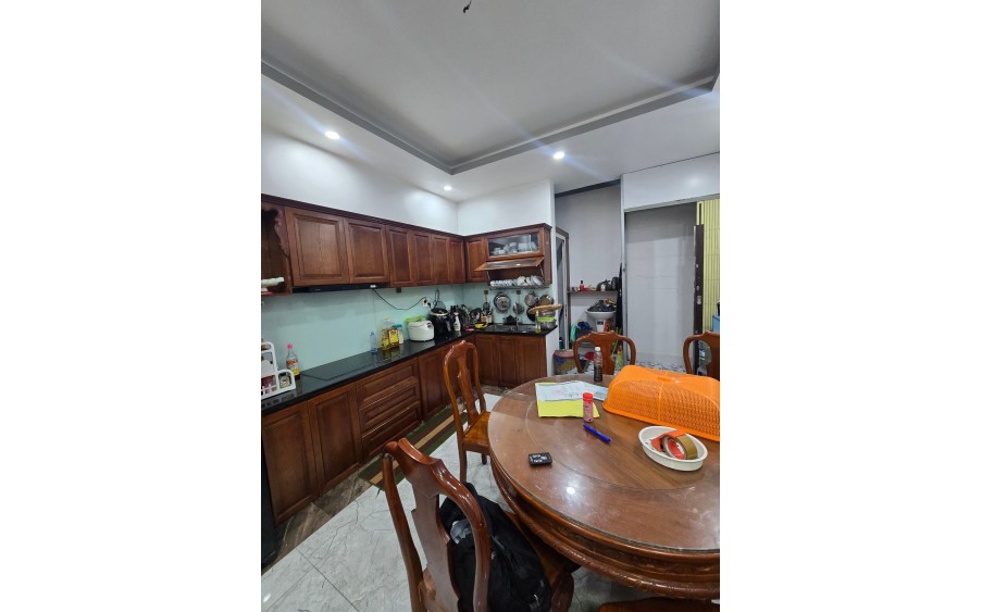 BÁN GẤP NHÀ 5 TẦNG, HẺM NHỰA XE TẢI 6M NGAY CHỢ TÂN HƯƠNG, GIÁ NHỈNH 8 TỶ