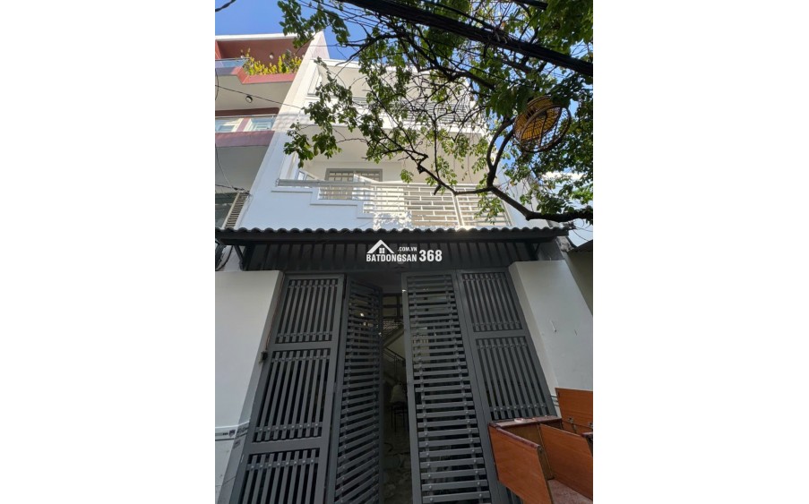 Bán nhà 1 trệt 2 lầu trống suốt mới 100%, hẻm 94// Phú Thọ Hoà Tân Phú