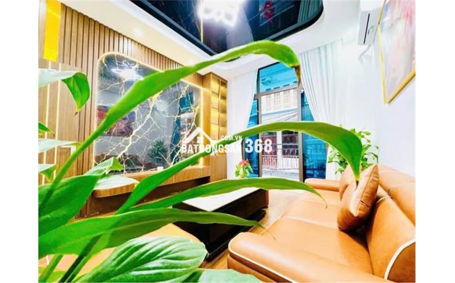 48m², 4 tầng, Ô tô đỗ cửa – Trường Chinh, Đống Đa – Nhà đẹp, full nội thất, ở ngay