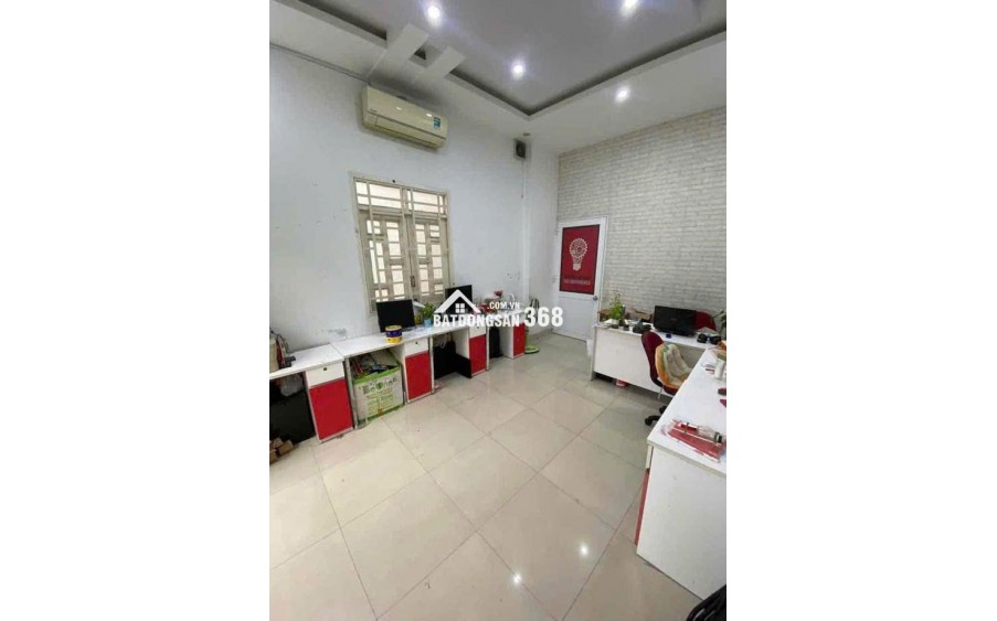 Cho thuê mặt bằng làm văn phòng, mở lớp học, mở shop ở Quận 4