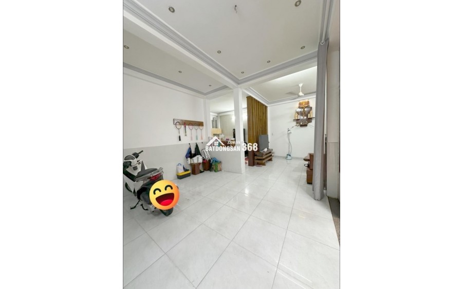 Bán nhà Hiệp Bình Phước Thủ Đức - 64m² (8x8m) - 3 Tầng Full Nội Thất - Giá 5.4 Tỷ