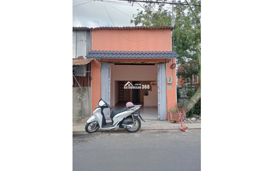 Bán nhà chính chủ ngay khu Đồng Diều Hóc Môn chỉ 946tr MT đường lớn