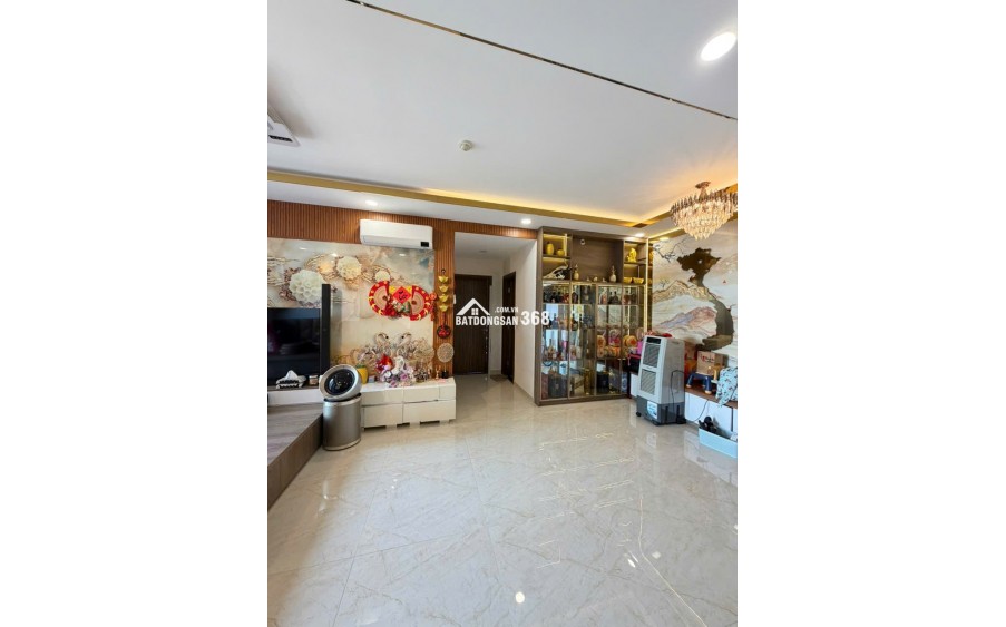 Cần bán căn 75.7m2 Toà nhà ST. Morizt cao cấp nhất Đại lộ Phạm Văn Đồng