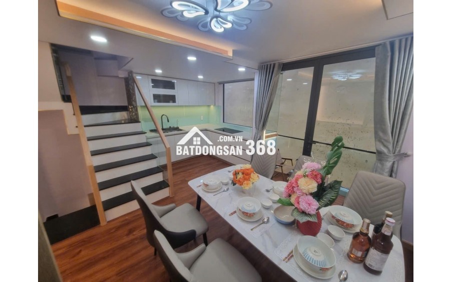 Chỉ 5 tỷ mua được căn nhà ngay trung tâm 126A/1 Nguyễn Cư Trinh Q1