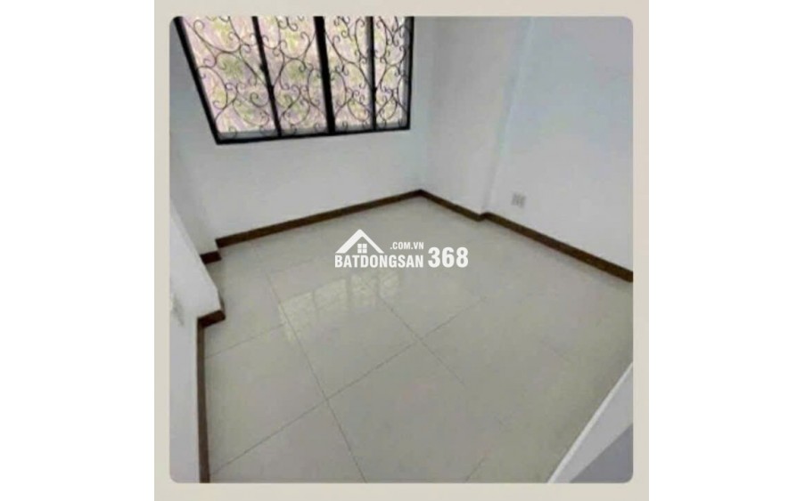 Cho thuê nhà Nguyễn Kiệm gần ngã tư Phú Nhuận 1 trệt 1 lầu giá 9tr