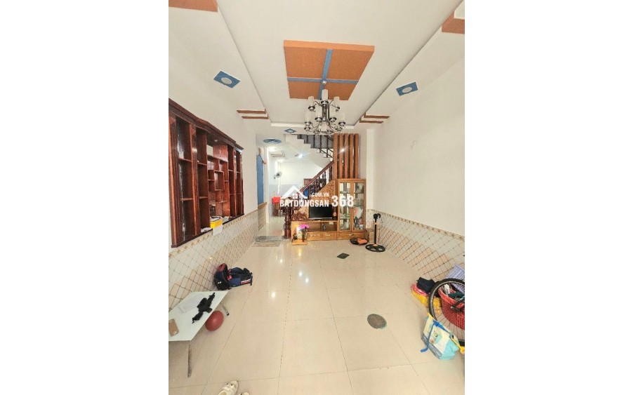 TRUNG TÂM TRƯỜNG THỌ - NHÀ 3 TẦNG 4PN RỘNG RẢI - ĐẦY ĐỦ CÔNG NĂNG - KHU DÂN TRÍ CAO - OTO NGỦ TRONG NHÀ
PHƯỜNG THỦ ĐỨC