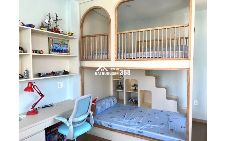 Hẻm Ô Tô - 3 Tầng đúc - Sát Mặt Tiền - Chỉ cách Quận 1 Cây cầu - 42m2 - Nhà mới vào ở ngay - P. Bình Lợi Trung