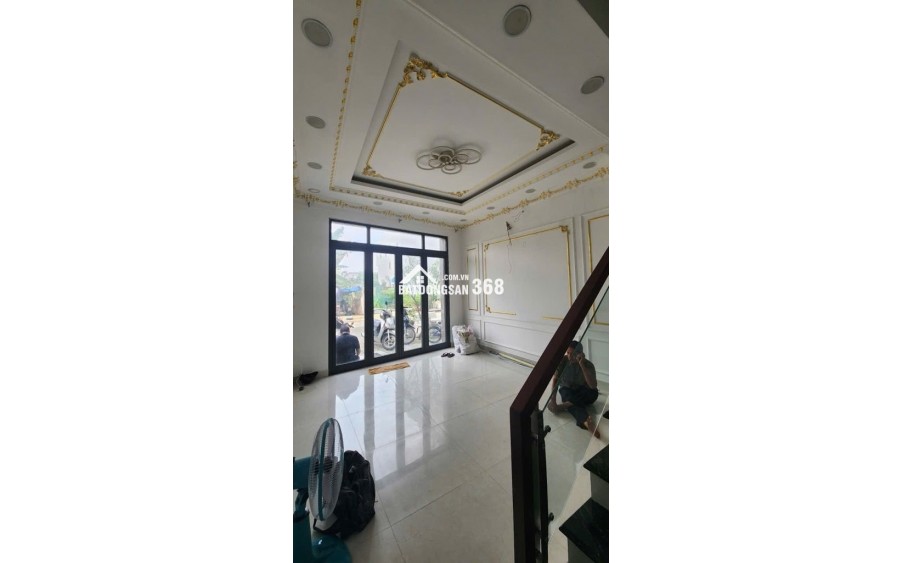 KHU NHÀ LẦU CAO CẤP – ĐƯỜNG 12M CÓ VỈA HÈ – SÁT KÊNH THAM LƯƠNG – 50M² – 5 TẦNG - 6PN – NHỈNH 6 TỶ