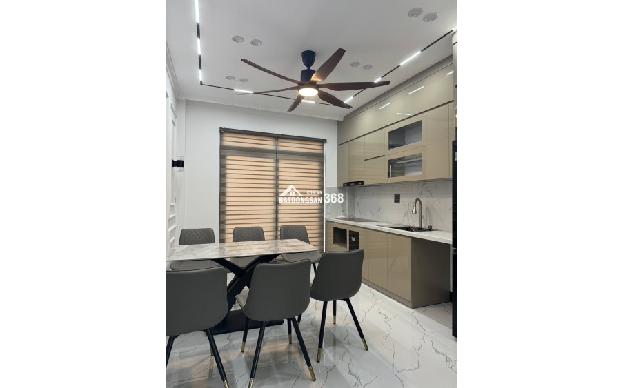 SIÊU PHẨM NGỌC THỤY LONG BIÊN 6 TẦNG THANG MÁY Ô TÔ ĐỖ CỬA 40m MT 4m 9 TỶ PULL NỘI THẤT