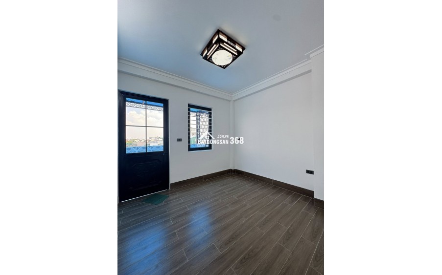 SIÊU PHẨM NGỌC THỤY LONG BIÊN 6 TẦNG THANG MÁY Ô TÔ ĐỖ CỬA 40m MT 4m 9 TỶ PULL NỘI THẤT