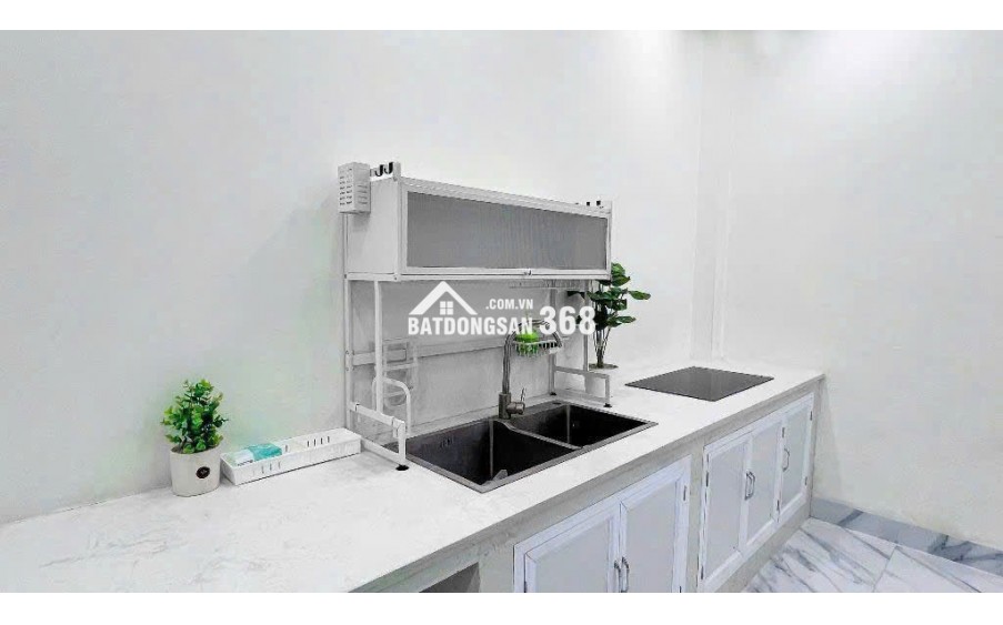 Cần 2 Nam ở ghép - phòng Ban công - đầy đủ nội thất Trong khu đô thị Vạn Phúc.Chỉ hơn 1tr/tháng