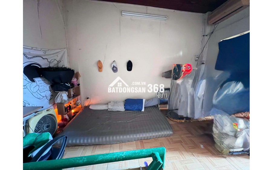  CẦN SHARE PHÒNG LẦU 2 – CHỈ 1 NỮ (Cô Bắc, Q1)