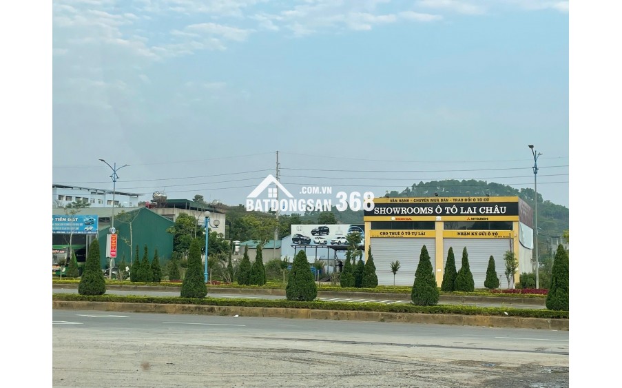 CẦN CHO THUÊ XƯỞNG - CẠNH GARA Ô TÔ VĂN LINH.