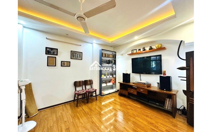 NHÀ ĐẸP KIM NGƯU, DIỆN TÍCH RỘNG, FULL NỘI THẤT 48M 4T NHỈNH 8 TỶ 0965549363