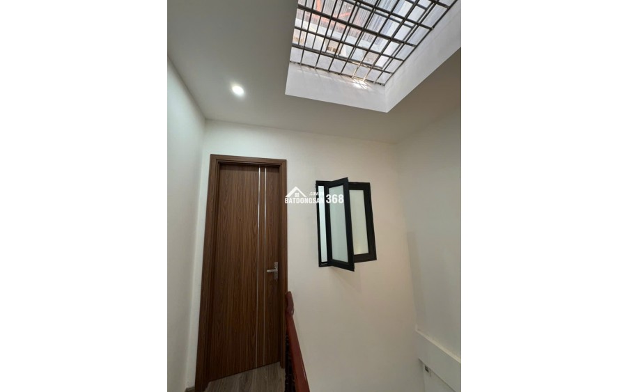 BÁN NHÀ 8 TỶ 40m 5 TẦNG MT4m PHỐ LÊ QUANG ĐẠO NAM TỪ LIÊM HÀNG HIẾM HÀNG XÓM BỘ NGOẠI GIAO