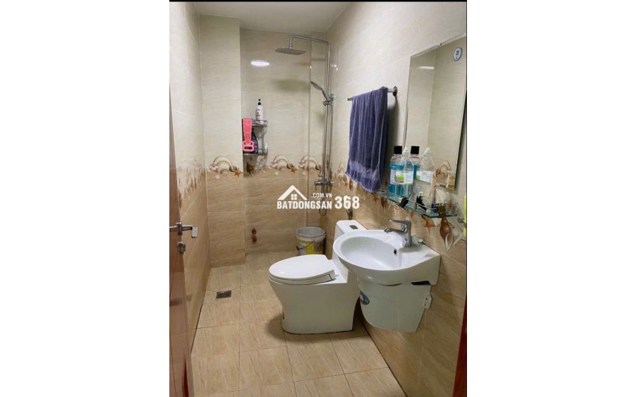 Bán nhà đúc 3 tầng hẻm xe hơi, nhà siêu rộng ở Gò Cát, Phú Hữu Q9