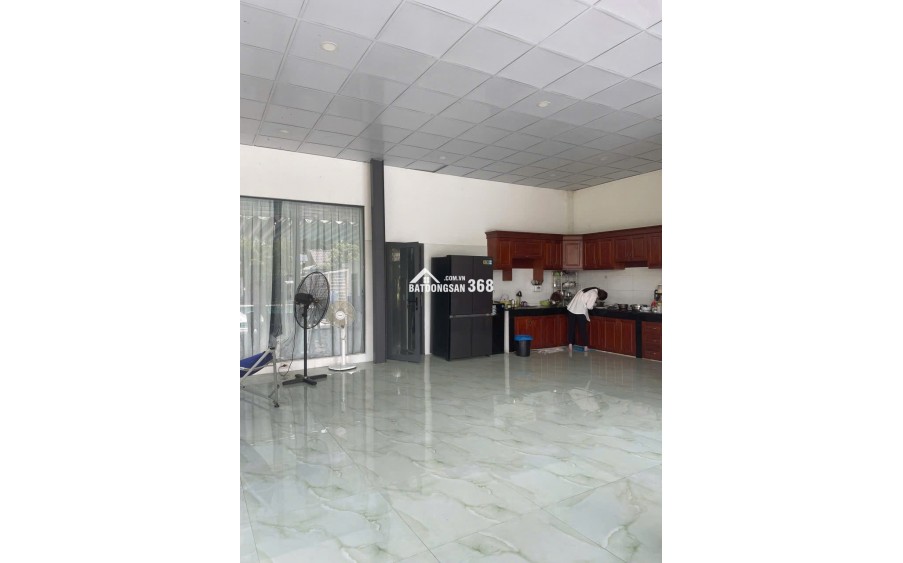 Chính chủ bán gấp biệt thự nhà vườn có hồ bơi 621.9m2 ở Thủ Đức