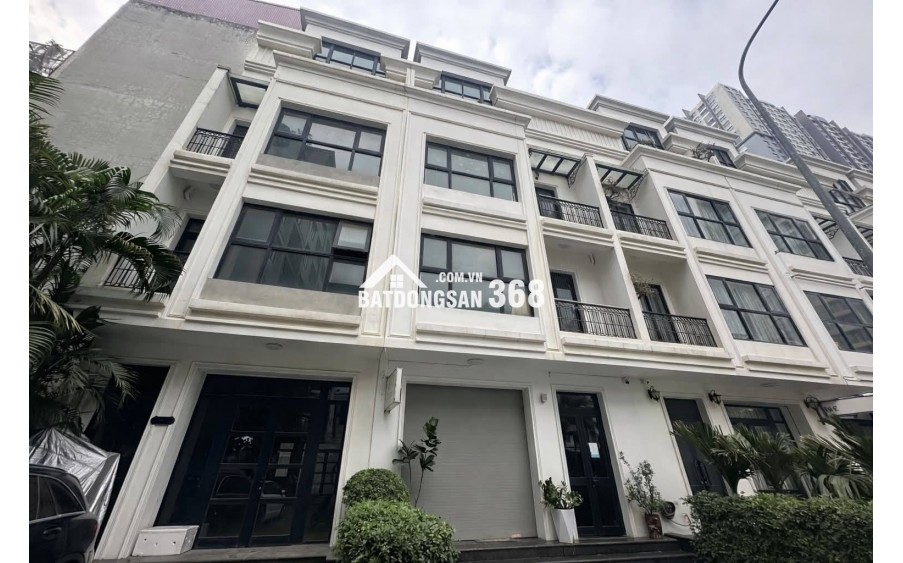 BIỆT THỰ LIỀN KỀ VINHOMES GARDENIA – HÀM NGHI
113M2, 5 TẦNG, KINH DOANH -VỈA HÈ RỘNG